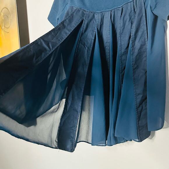 Moth Anthropology Blue Pleated Sheer Panels False Pockets Tunic Blouse size M - Picture 5 of 6